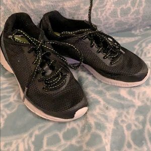 💥LAST CHANCE💥 FILA Little Boys Athletic Sneakers